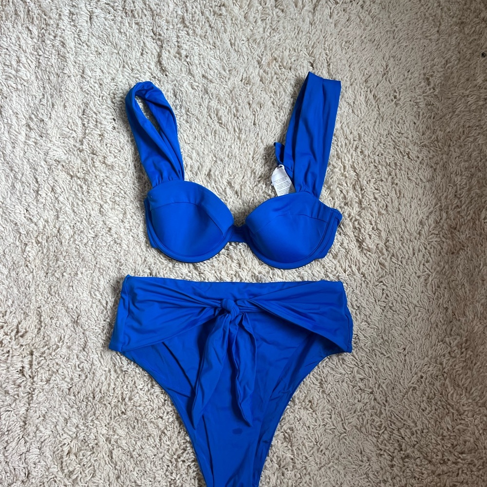 We wore what blue bikini set